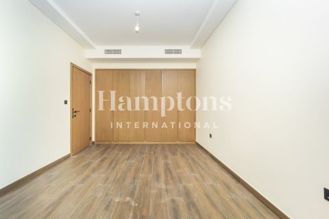 Townhouse in Damac Lagoons, Dubai 5 bedrooms, 219.52978900 sq.m. № 108613 - photo 18