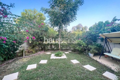 Villa in The Springs, Dubai 2 bedrooms, 167 sq.m. № 44040 - photo 4