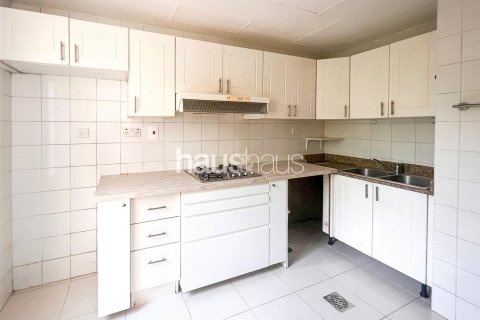 Villa in The Springs, Dubai 2 bedrooms, 167 sq.m. № 44040 - photo 8