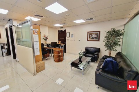 Office in Dubai 92.3 sq.m. № 85864 - photo 2