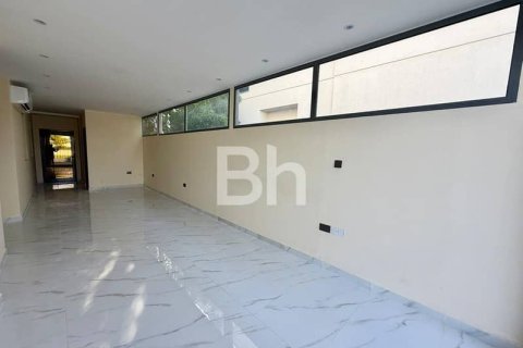 Снять в аренду виллу в Дубай Хилс Эстейт, Дубай: 4 спальни, 462м², № 23358 - фото 4