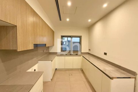 Снять в аренду виллу в Дубай Хилс Эстейт, Дубай: 4 спальни, 462м², № 23358 - фото 17