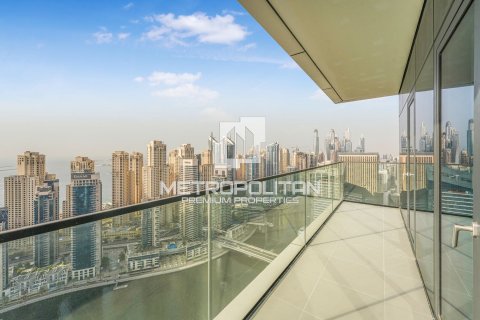 Купить квартиру в Vida Residences Dubai Marina, Дубай Марина, Дубай: 2 спальни, 102м², № 3662 - фото 2