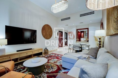 Apartment in Downtown Dubai (Downtown Burj Dubai), Dubai 1 bedroom, 105.07 sq.m. № 135781 - photo 4