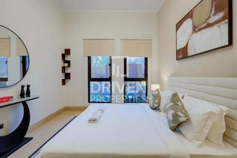 Apartment in Downtown Dubai (Downtown Burj Dubai), Dubai 1 bedroom, 105.07 sq.m. № 135781 - photo 10