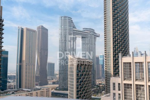 Apartment in Standpoint Towers, Downtown Dubai (Downtown Burj Dubai), Dubai 2 bedrooms, 101.17 sq.m. № 135783
