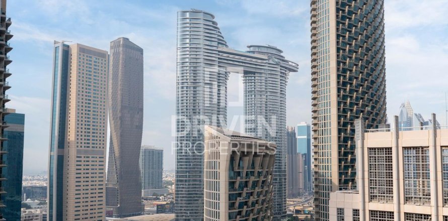 Apartment in Standpoint Towers, Downtown Dubai (Downtown Burj Dubai), Dubai 2 bedrooms, 101.17 sq.m. № 135783