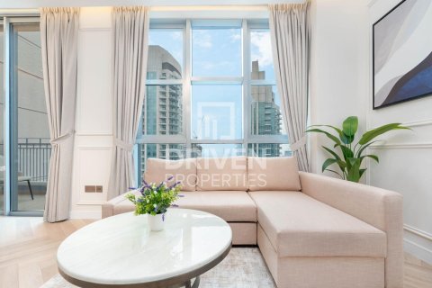 Apartment in Standpoint Towers, Downtown Dubai (Downtown Burj Dubai), Dubai 2 bedrooms, 101.17 sq.m. № 135783 - photo 9