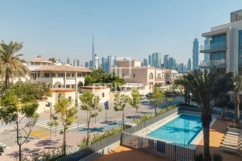 Apartment in Al Wasl, Dubai 2 bedrooms, 125.51 sq.m. № 135782