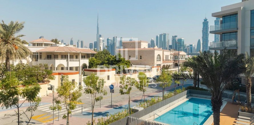 Apartment in Al Wasl, Dubai 2 bedrooms, 125.51 sq.m. № 135782