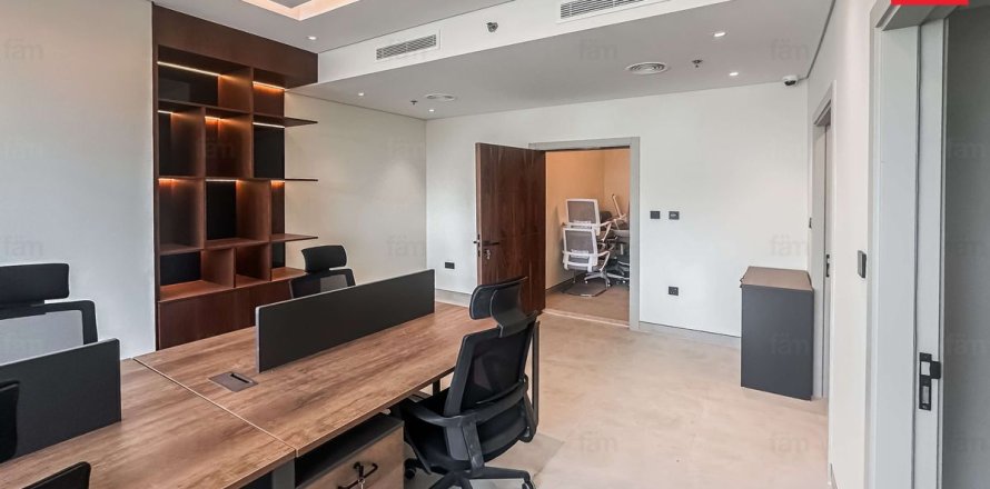 Oficina en Dubai, 104.5 m², № 55920