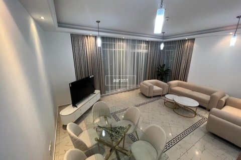 Apartment in Dubai Marina, Dubai 2 bedrooms, 176.4 sq.m. № 18333 - photo 1