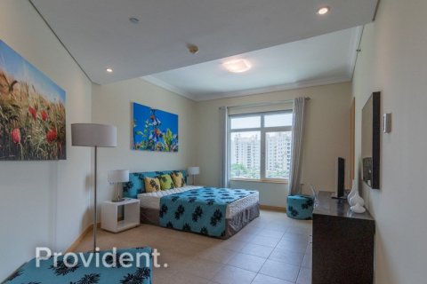 Apartment in Palm Jumeirah, Dubai 3 bedrooms, 209.8 sq.m. № 1379 - photo 15