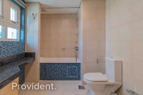 Apartment in Palm Jumeirah, Dubai 3 bedrooms, 209.8 sq.m. № 1379 - photo 22