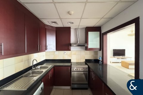 Apartment in Shams, Jumeirah Beach Residence, Dubai 2 bedrooms, 110 sq.m. № 78618 - photo 9
