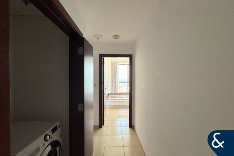Apartment in Shams, Jumeirah Beach Residence, Dubai 2 bedrooms, 110 sq.m. № 78618 - photo 15