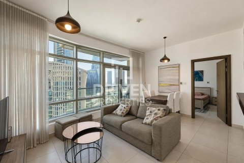 Снять в аренду квартиру в The Lofts, Даунтаун Дубай (Даунтаун Бурдж Дубай), Дубай: 1 спальня, 69.21м², № 143112 - фото 3