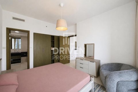 Снять в аренду квартиру в The Lofts, Даунтаун Дубай (Даунтаун Бурдж Дубай), Дубай: 1 спальня, 69.21м², № 143112 - фото 8