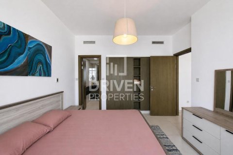 Снять в аренду квартиру в The Lofts, Даунтаун Дубай (Даунтаун Бурдж Дубай), Дубай: 1 спальня, 69.21м², № 143112 - фото 6