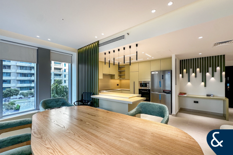 Купить квартиру в Даунтаун Дубай (Даунтаун Бурдж Дубай), Дубай: 2 спальни, 109м², № 75407 - фото 2