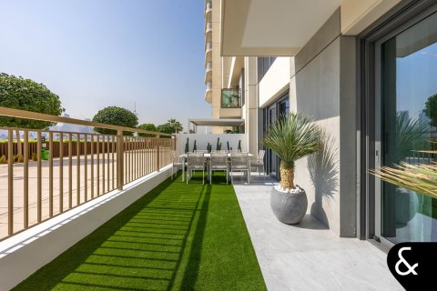 Appartement à EMAAR Beachfront, Dubai Harbour, Dubai, 3 chambres, 184 m², № 75335 - photo 16