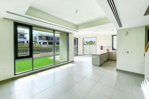 Villa en Dubai Hills Estate, Dubai, 5 dormitorios, 302 m², № 98056 - foto 2