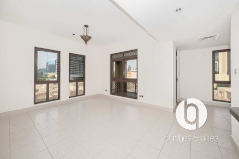 Appartement à Old Town, Dubai, 2 chambres, 112 m², № 98039