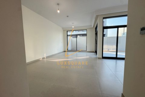 Villa en The Pulse, Dubai South (Dubai World Central), Dubai, 4 dormitorios, 323 m², № 98025 - foto 15