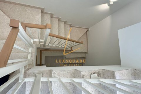 Villa en The Pulse, Dubai South (Dubai World Central), Dubai, 4 dormitorios, 323 m², № 98025 - foto 10