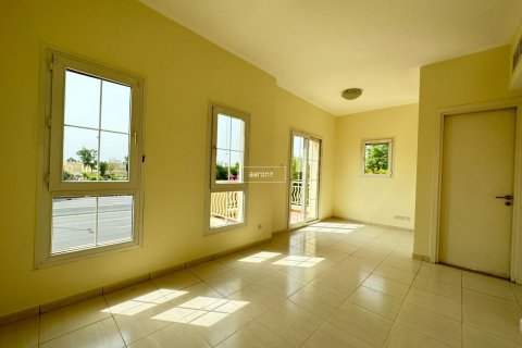 Снять в аренду таунхаус в The Springs, Дубай: 2 спальни, 231.5м², № 50496 - фото 15