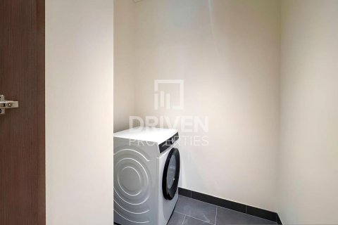 Apartamento en Sobha Hartland, Mohammed Bin Rashid City, Dubai, 3 dormitorios, 149.67 m², № 129873 - foto 12