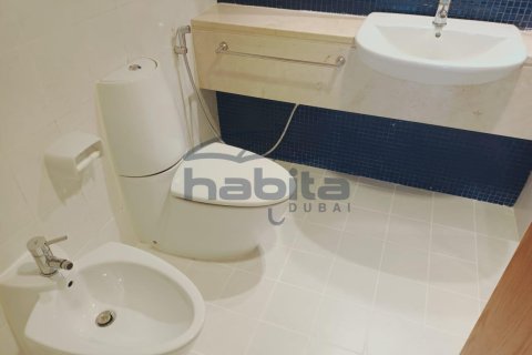 Apartamento en Sheikh Zayed Road, Dubai, 2 dormitorios, 107.2 m², № 7651 - foto 9