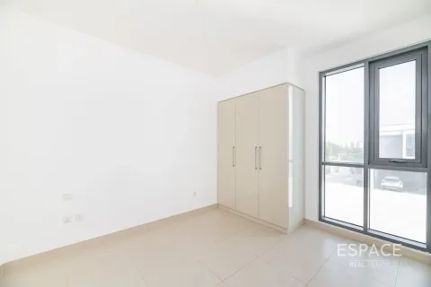 Villa in Dubai Hills Estate, Dubai 4 bedrooms, 229 sq.m. № 71283 - photo 9