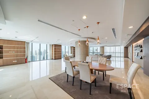 Office in Jumeirah Lake Towers, Dubai 704 sq.m. № 71300 - photo 16