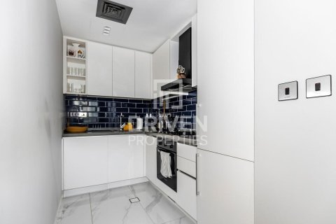 Купить квартиру в Бизнес-Бэе, Дубай: 2 спальни, 90м², № 19326 - фото 9