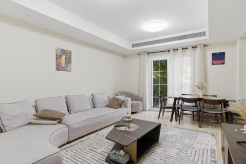 Villa in Dubai 2 bedrooms, 165 sq.m. № 96960 - photo 3