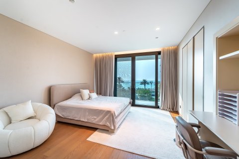 Apartment in Palm Jumeirah, Dubai 5 bedrooms, 896 sq.m. № 96961 - photo 21