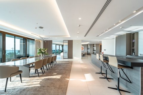 Apartment in Palm Jumeirah, Dubai 5 bedrooms, 896 sq.m. № 96961 - photo 6