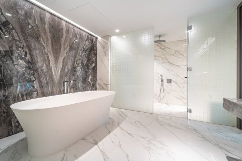 Apartment in Palm Jumeirah, Dubai 5 bedrooms, 896 sq.m. № 96961 - photo 13