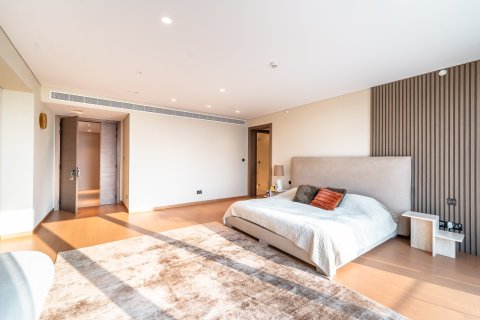 Apartment in Palm Jumeirah, Dubai 5 bedrooms, 896 sq.m. № 96961 - photo 11