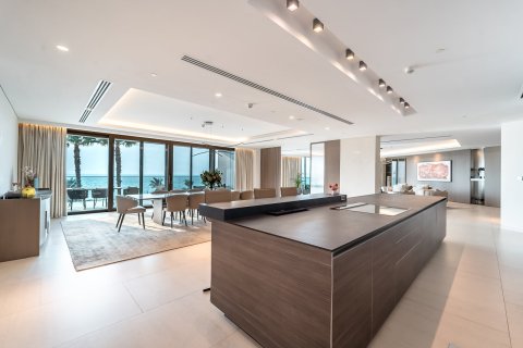 Apartment in Palm Jumeirah, Dubai 5 bedrooms, 896 sq.m. № 96961 - photo 8