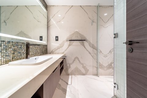 Apartment in Palm Jumeirah, Dubai 5 bedrooms, 896 sq.m. № 96961 - photo 24