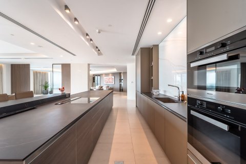 Apartment in Palm Jumeirah, Dubai 5 bedrooms, 896 sq.m. № 96961 - photo 9