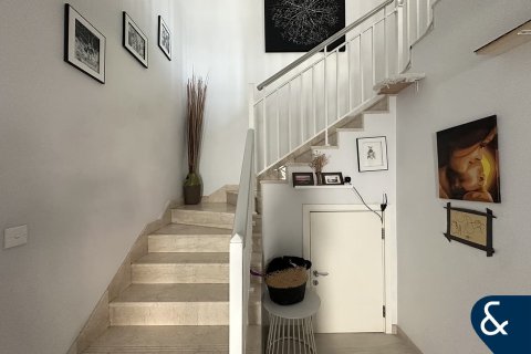 Снять в аренду виллу в Springs 14, The Springs, Дубай: 4 спальни, 282м², № 79184 - фото 15