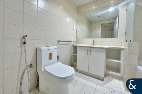 Снять в аренду виллу в Meadows 1, Meadows, Дубай: 6 спален, 457м², № 79183 - фото 16