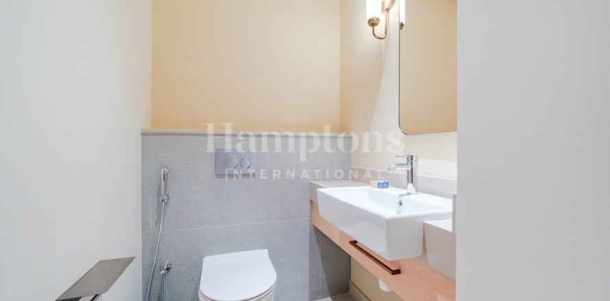 Квартира в Даунтаун Дубай (Даунтаун Бурдж Дубай), Дубай, 1 спальня, 70.8497м², № 90936