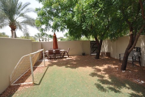 Снять в аренду виллу в Arabian Ranches 2, Дубай: 2 спальни, 173.19999193м², № 90943 - фото 16