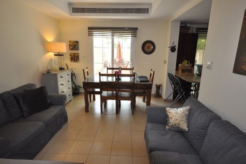 Снять в аренду виллу в Arabian Ranches 2, Дубай: 2 спальни, 173.19999193м², № 90943 - фото 9