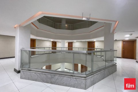 Apartment in Dubai 2 bedrooms, 130.8 sq.m. № 95690 - photo 18