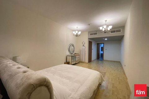 Apartment in Dubai 2 bedrooms, 130.8 sq.m. № 95690 - photo 4